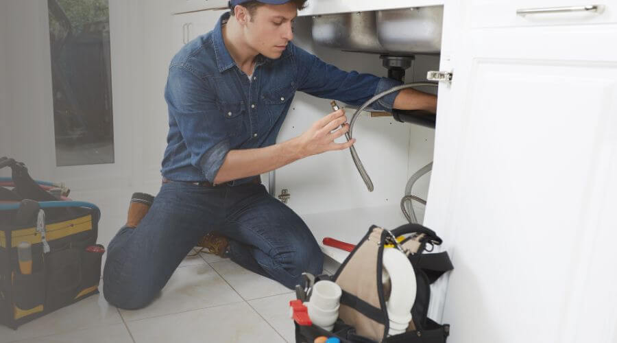 Professional sink repair in Floyds Knobs, IN